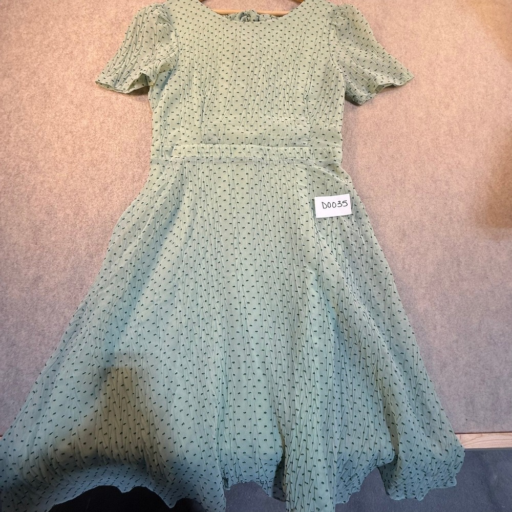 Sunday in Brooklyn Sage Green Swiss Dot Tie Back Midi Dress Womens Size Medium